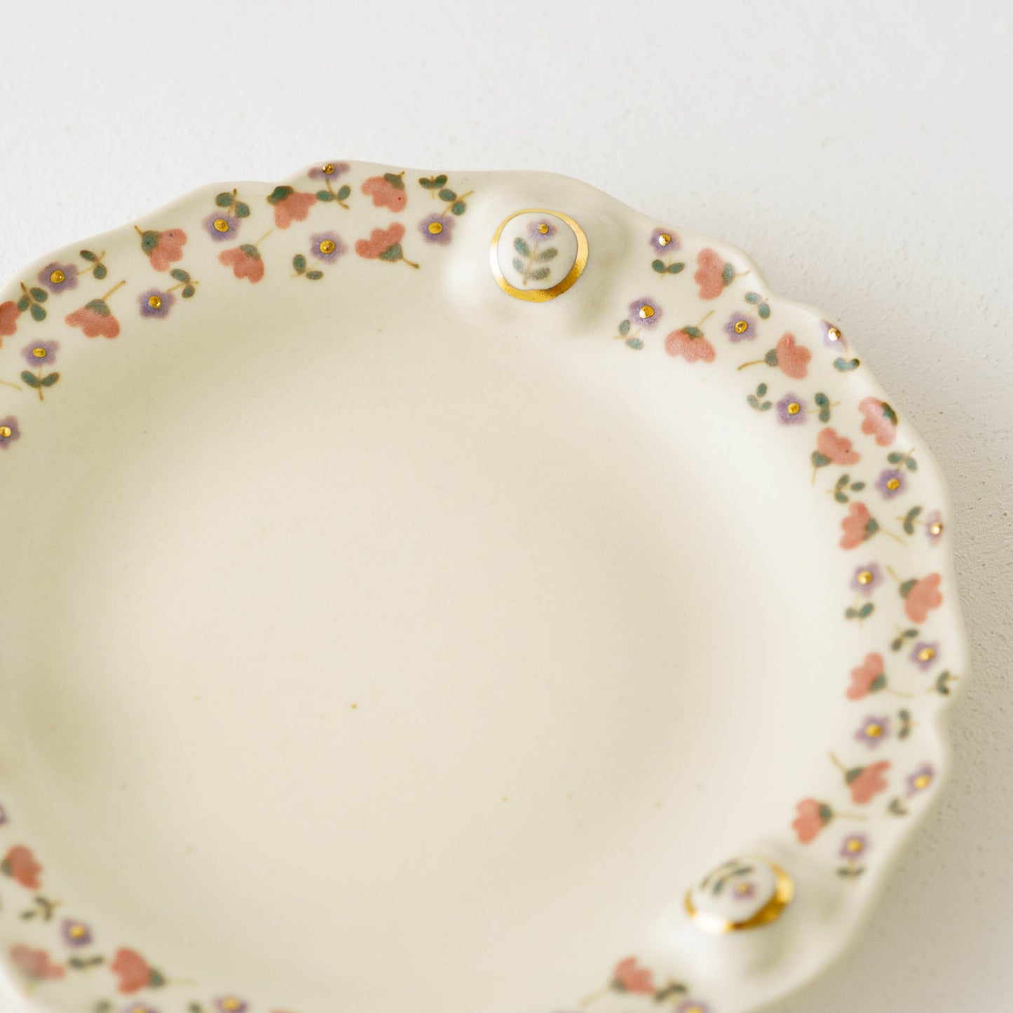 金彩レリーフ中皿　ピンク x パープル｜荒井彩乃