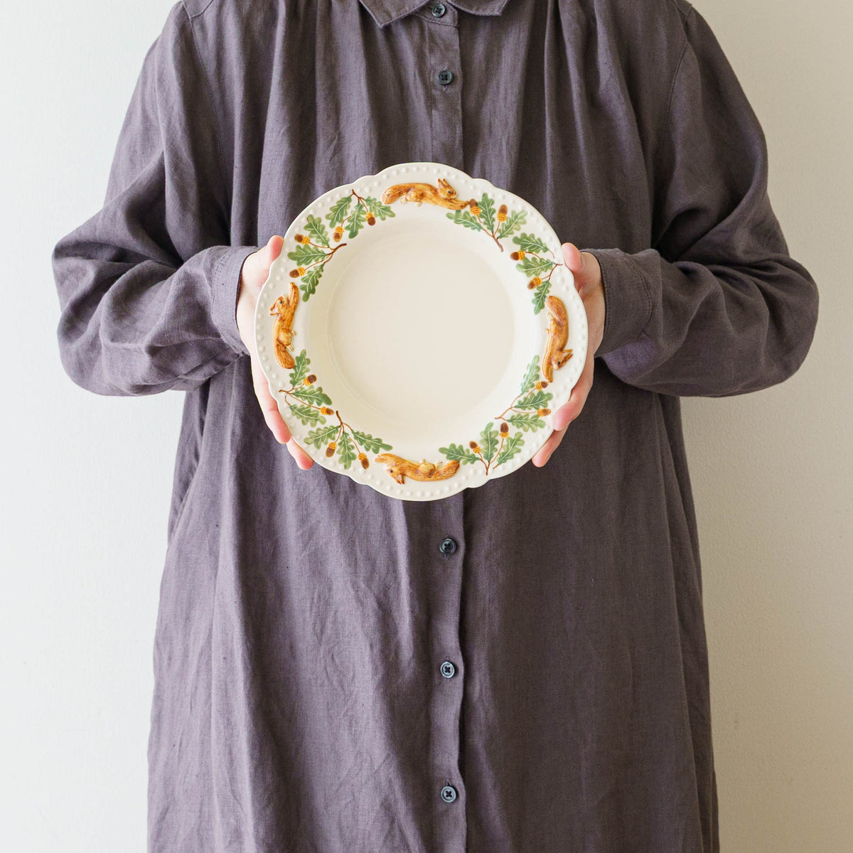 Shallow Bowl Hopping Squirrel | Sugar Poppo