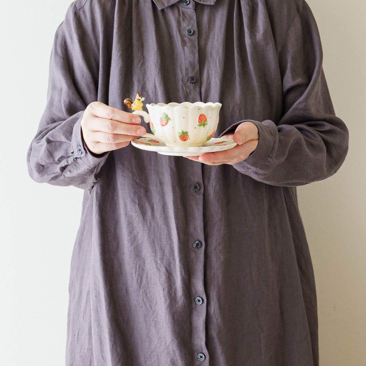 Cup & Saucer Squirrel Ruffle Strawberry | Sugar Poppo