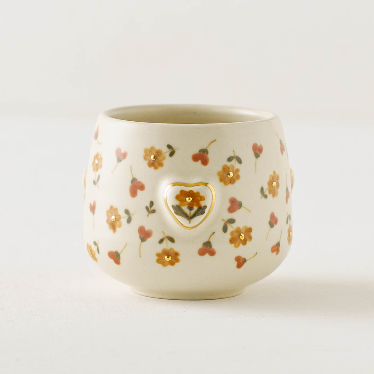 金彩レリーフカップ　オレンジ x 赤｜荒井彩乃