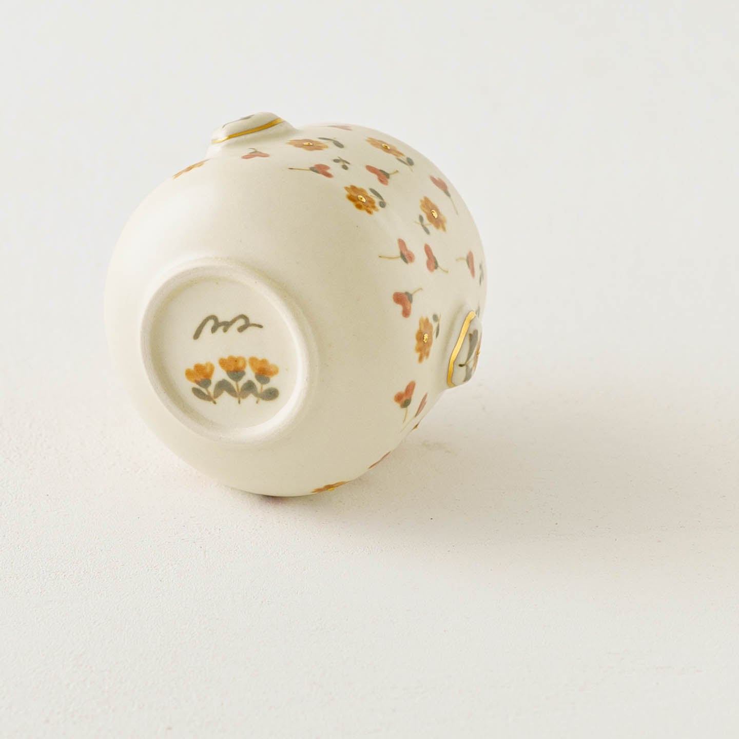 金彩レリーフカップ　オレンジ x 赤｜荒井彩乃