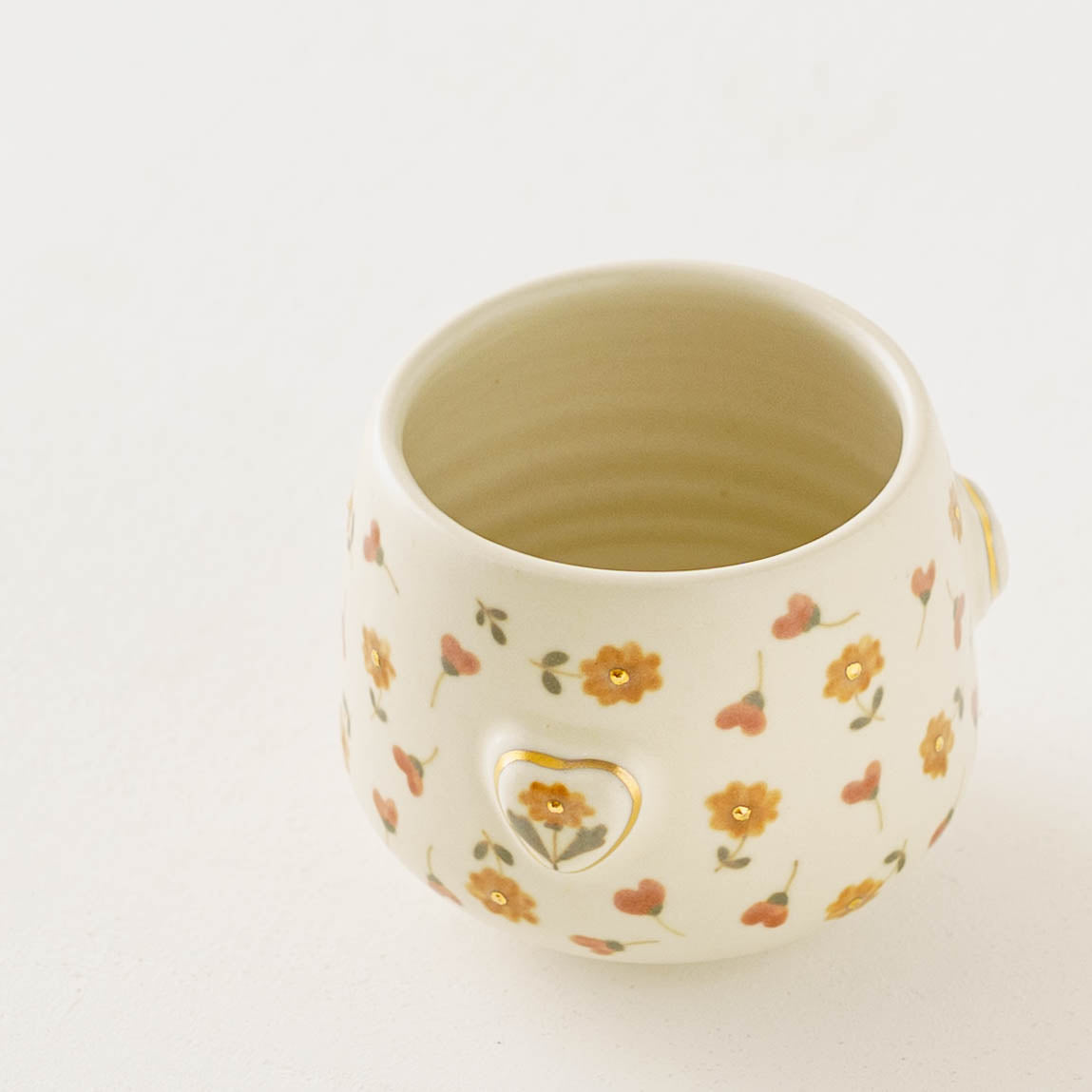 金彩レリーフカップ　オレンジ x 赤｜荒井彩乃