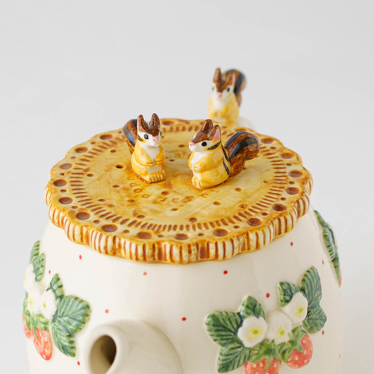 Teapot W Squirrel Strawberry | Sugar Poppo