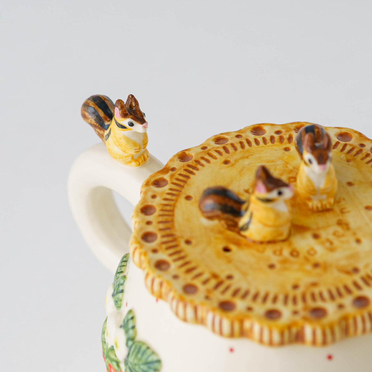 Teapot W Squirrel Strawberry | Sugar Poppo