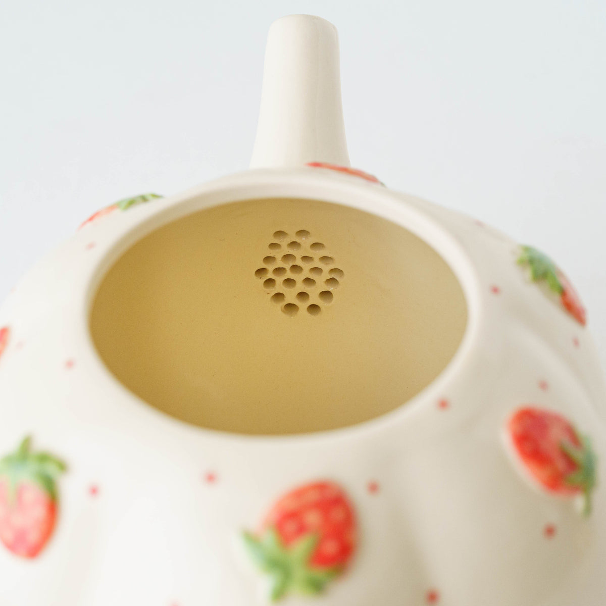 Tea Pot W Squirrel Little Strawberry | Sugar Poppo