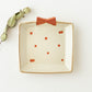 Gift plate beige x red dots | Atelier monora