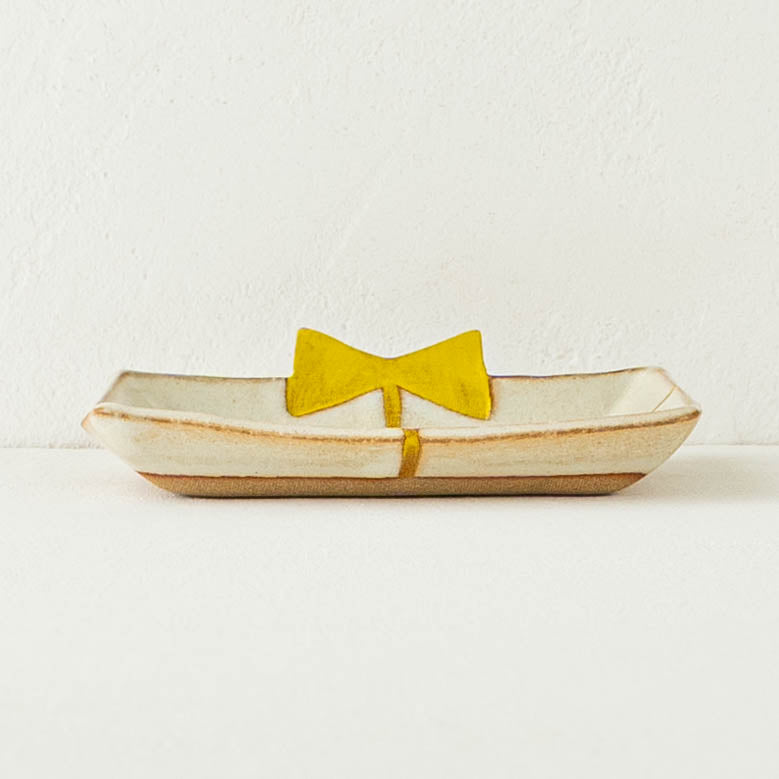 Gift plate beige x yellow cloth | Atelier monora