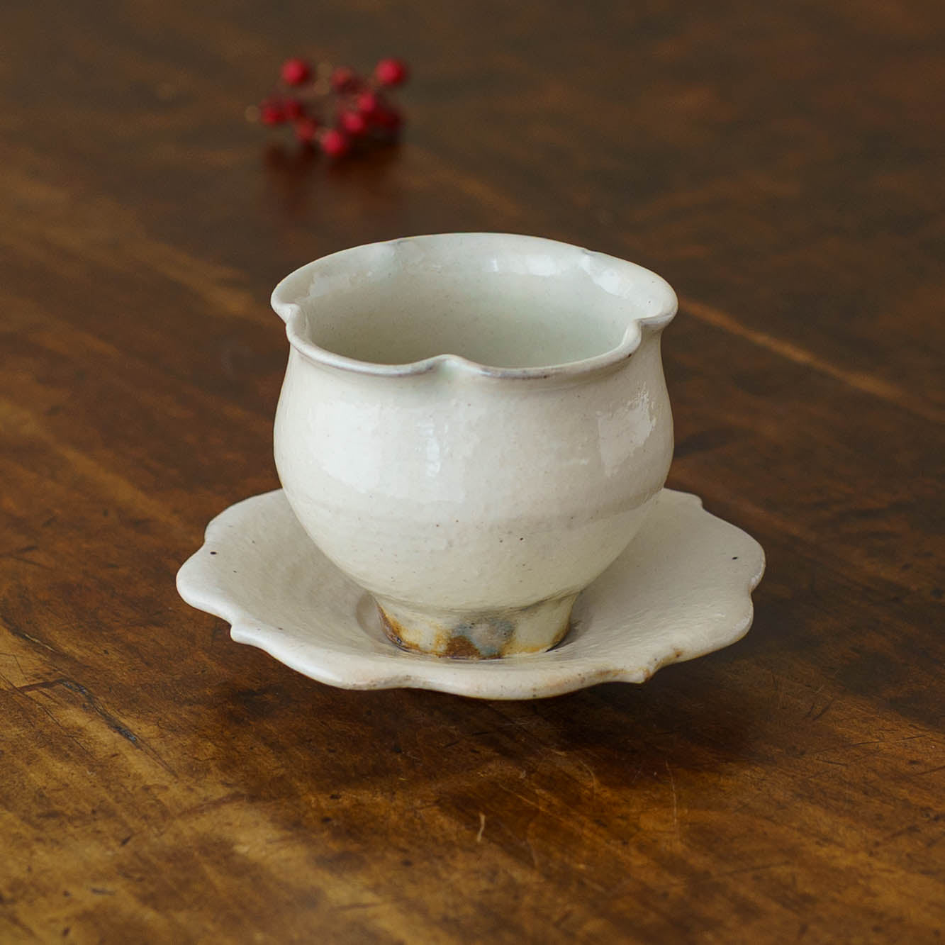 鉄散　茶托（彫刻）｜古谷製陶所
