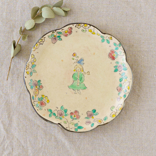Whistle-blowing Girl Plate | Hahamiya