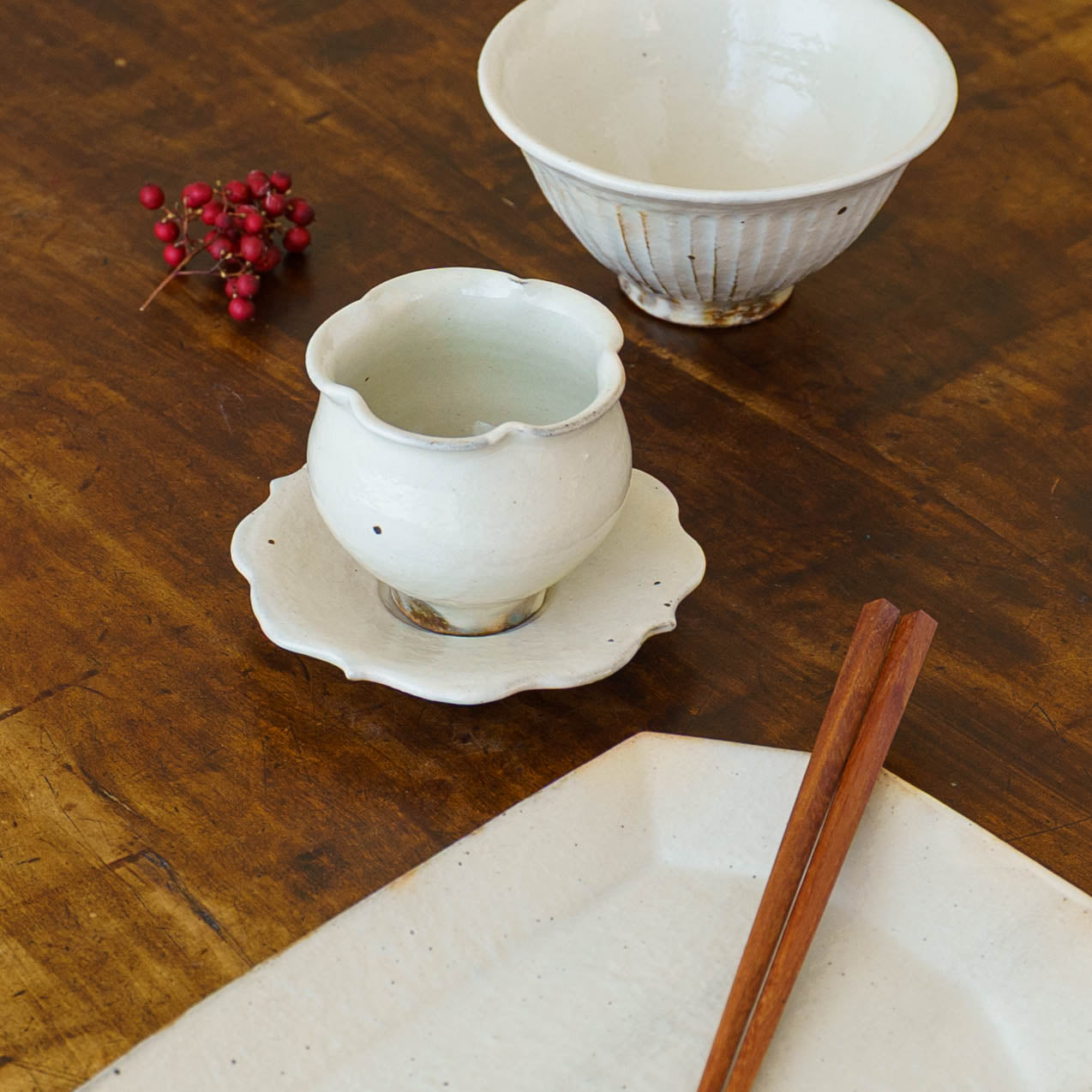 鉄散　茶托（彫刻）｜古谷製陶所
