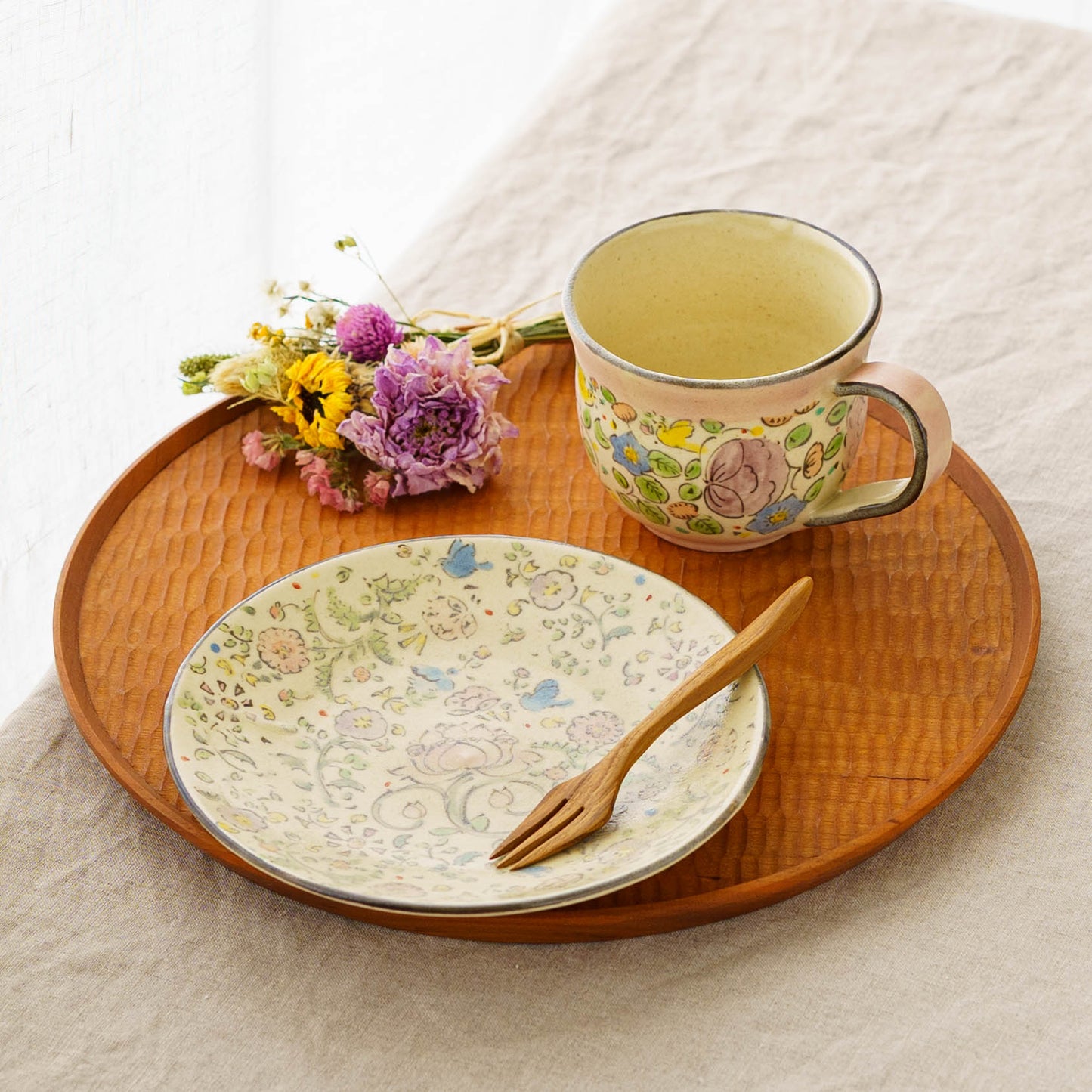 Lotus Bluebird Sarasa Plate | Hahamiya