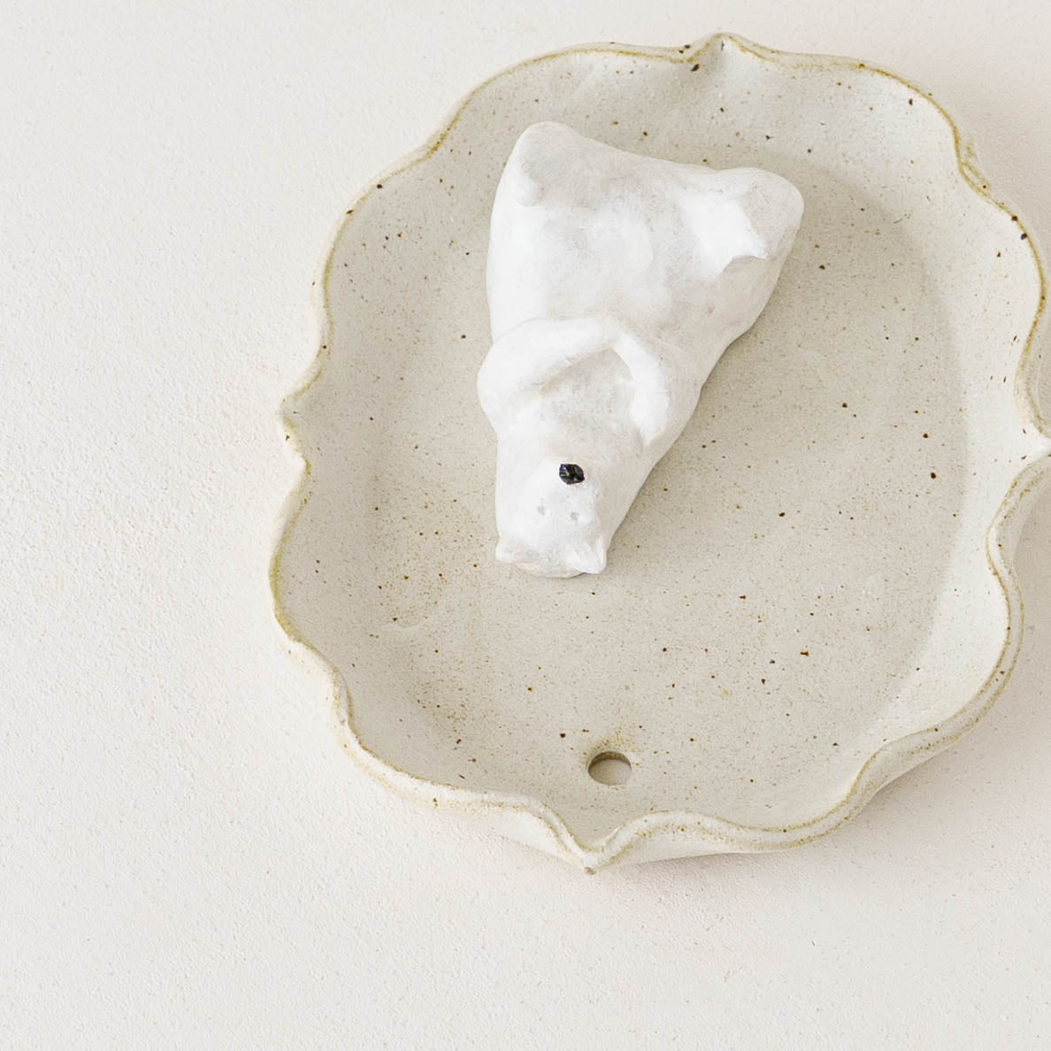 しろくま壁掛け　大　白｜sakuya masuda