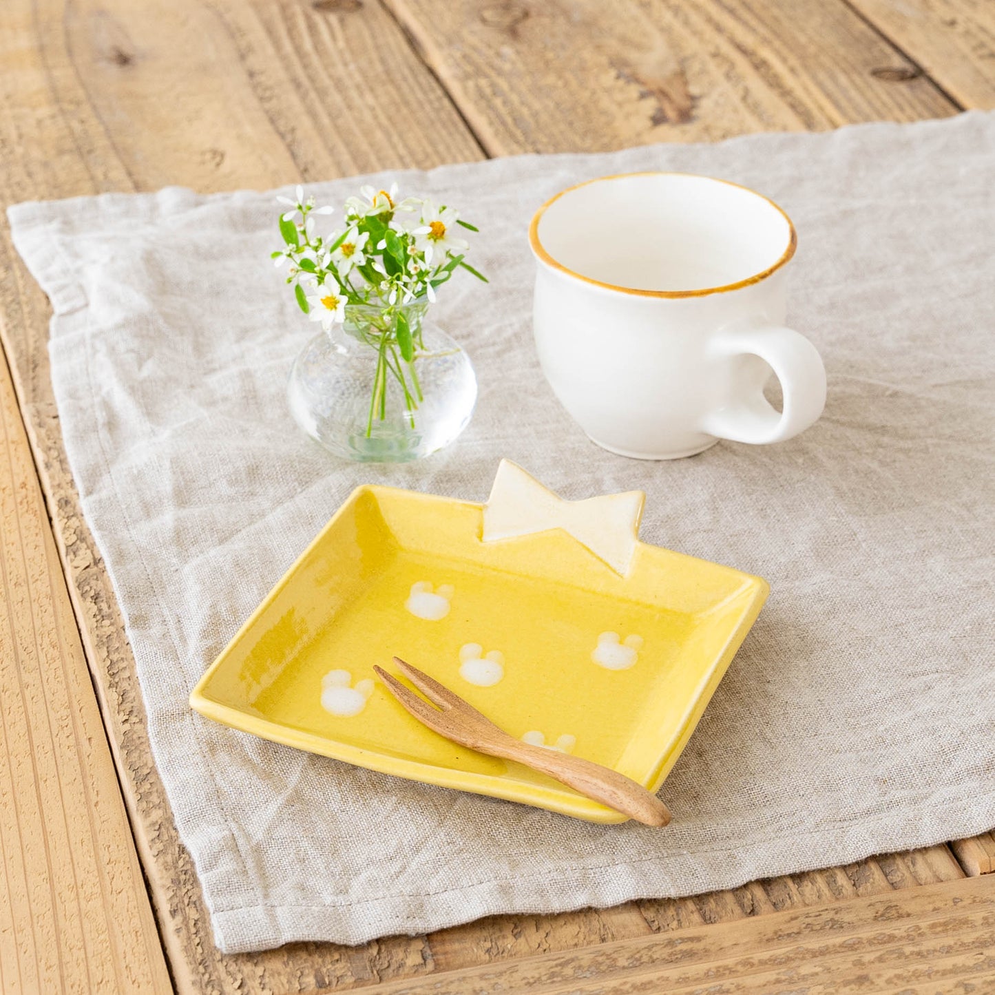 Gift Plate Yellow Rabbit | Atelier monora