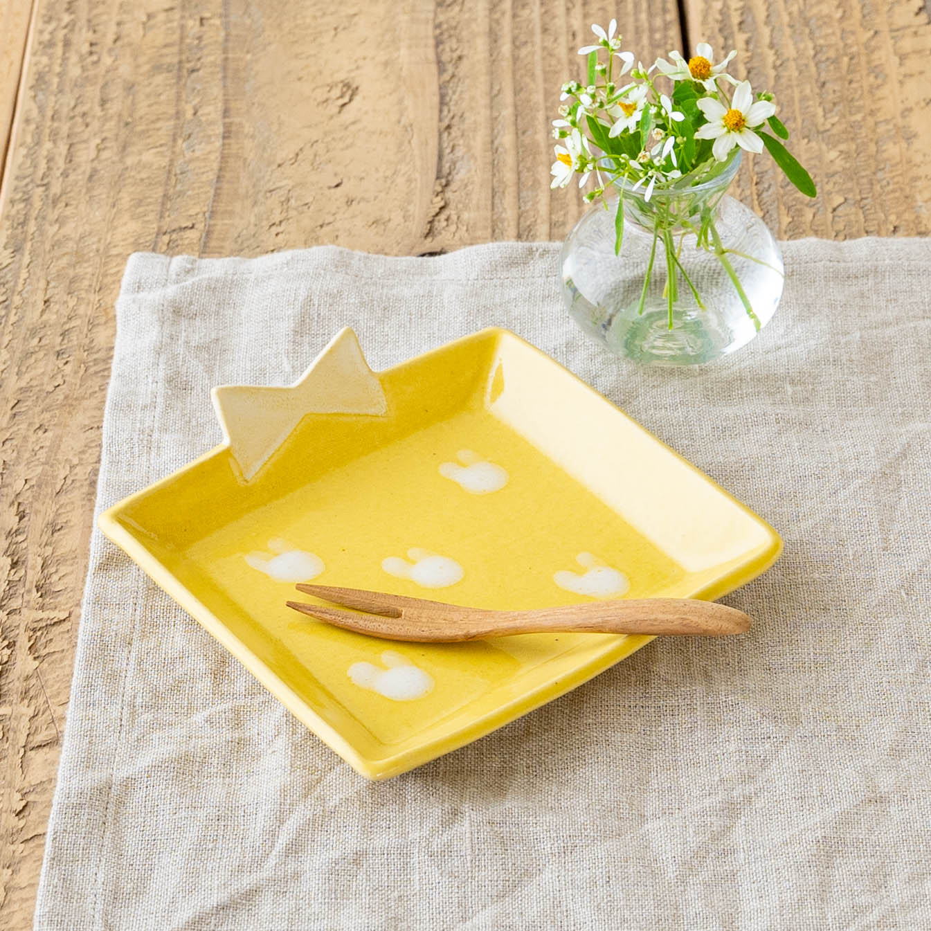 Gift Plate Yellow Rabbit | Atelier monora