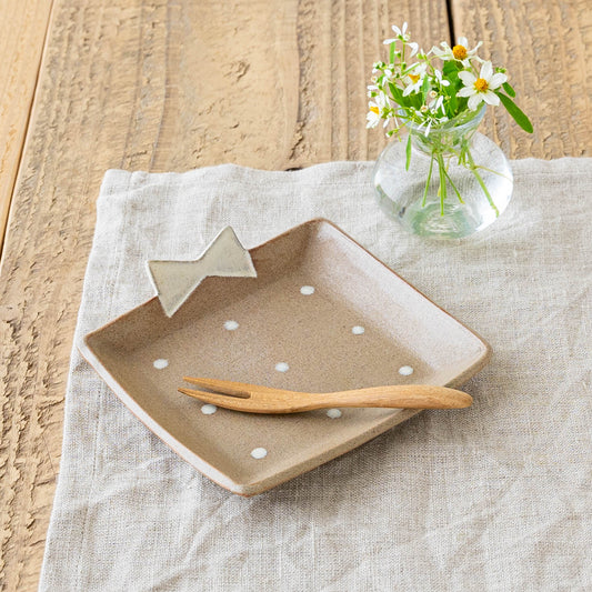 Present plate Karatsu x white dots｜Atelier monora