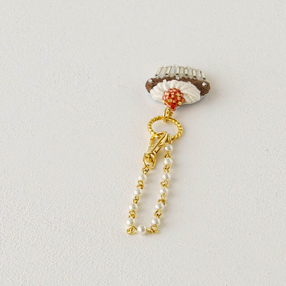 刺繍バッグチャーム　チョコカップケーキ｜あおのいえ