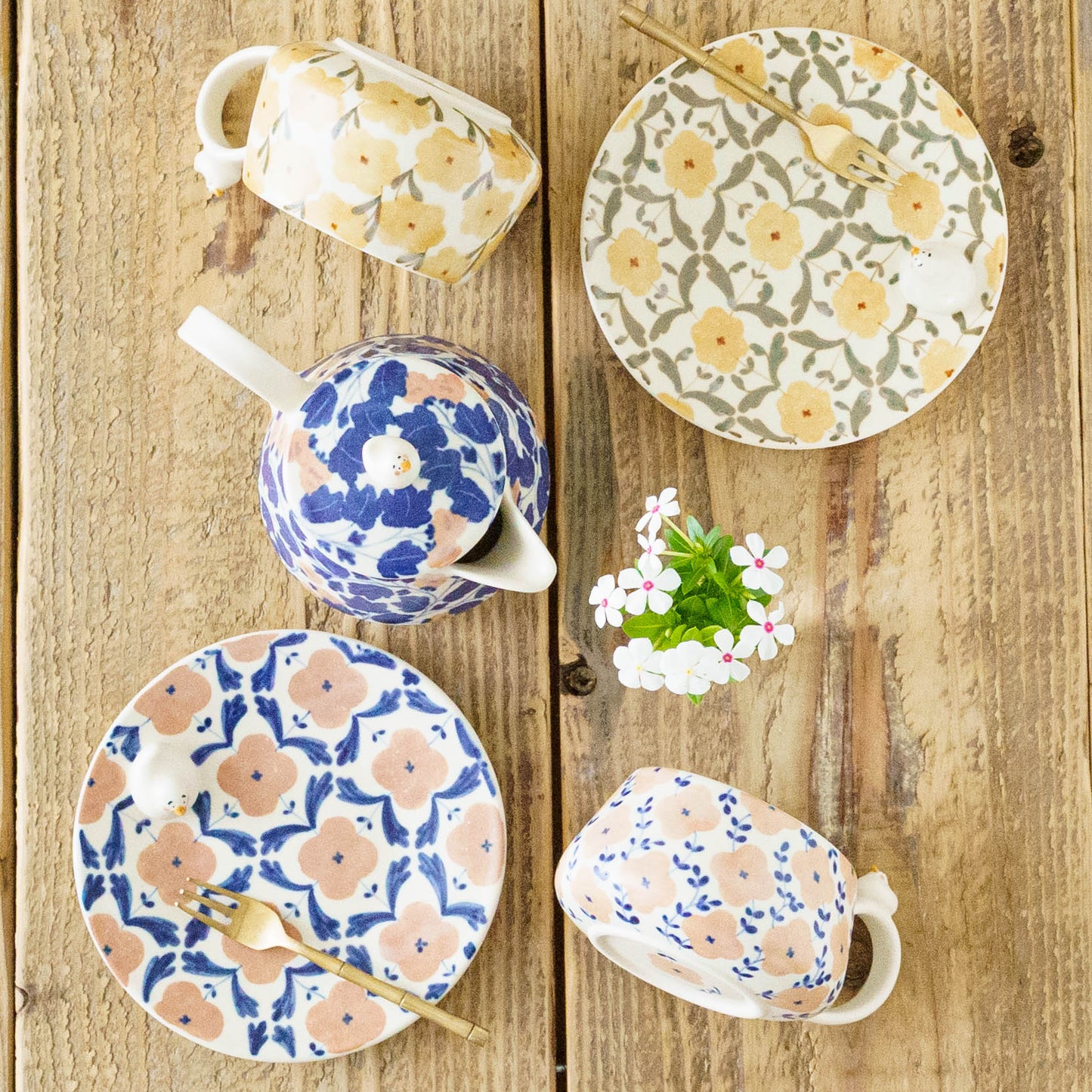 Plate duck pink blue M  | Ayano Arai