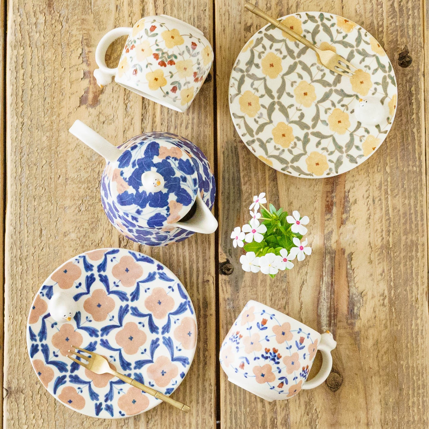 Plate duck pink blue M  | Ayano Arai