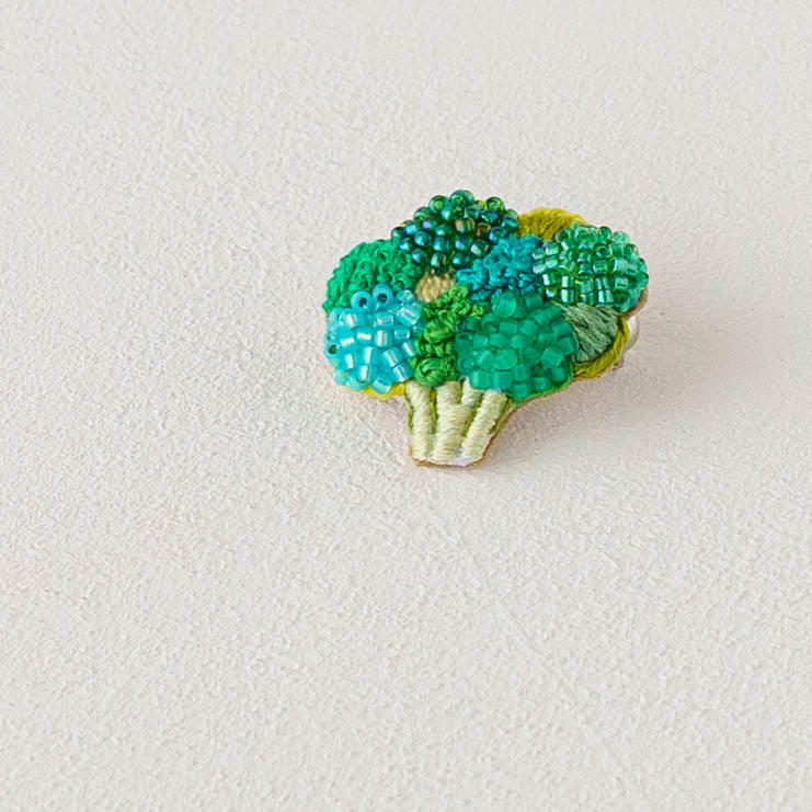 刺繍ブローチ　ブロッコリー｜あおのいえ