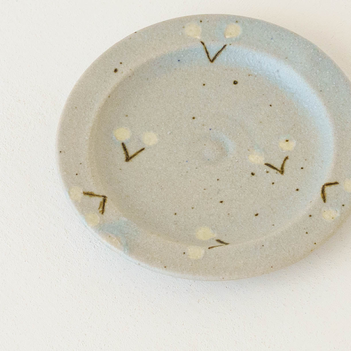 15cm rim plate cherry light blue (white) | Harada Haruko