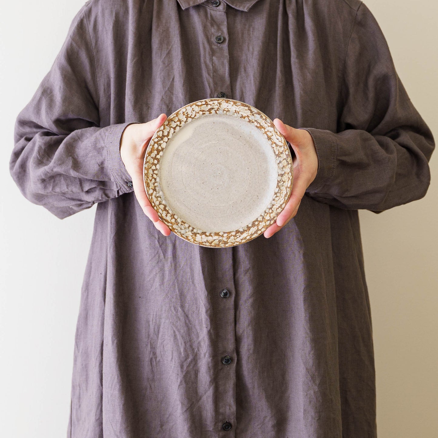 Arboles plate morning | Toyoda Rei