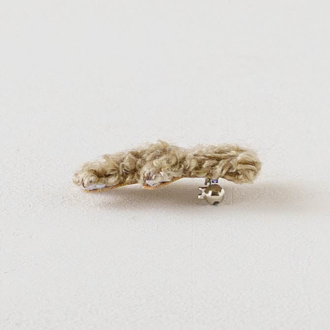 刺繍ブローチ　もふくま｜あおのいえ