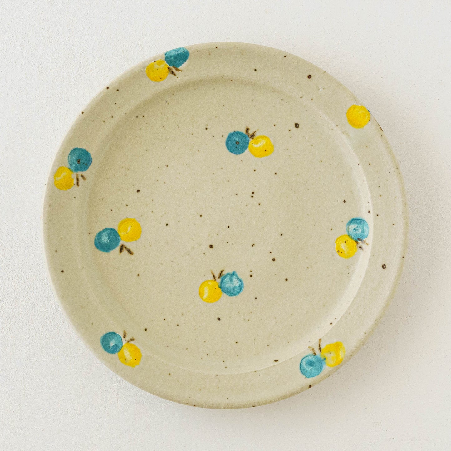 7寸リムプレート　ちょうちょ　オフホワイト｜原田晴子