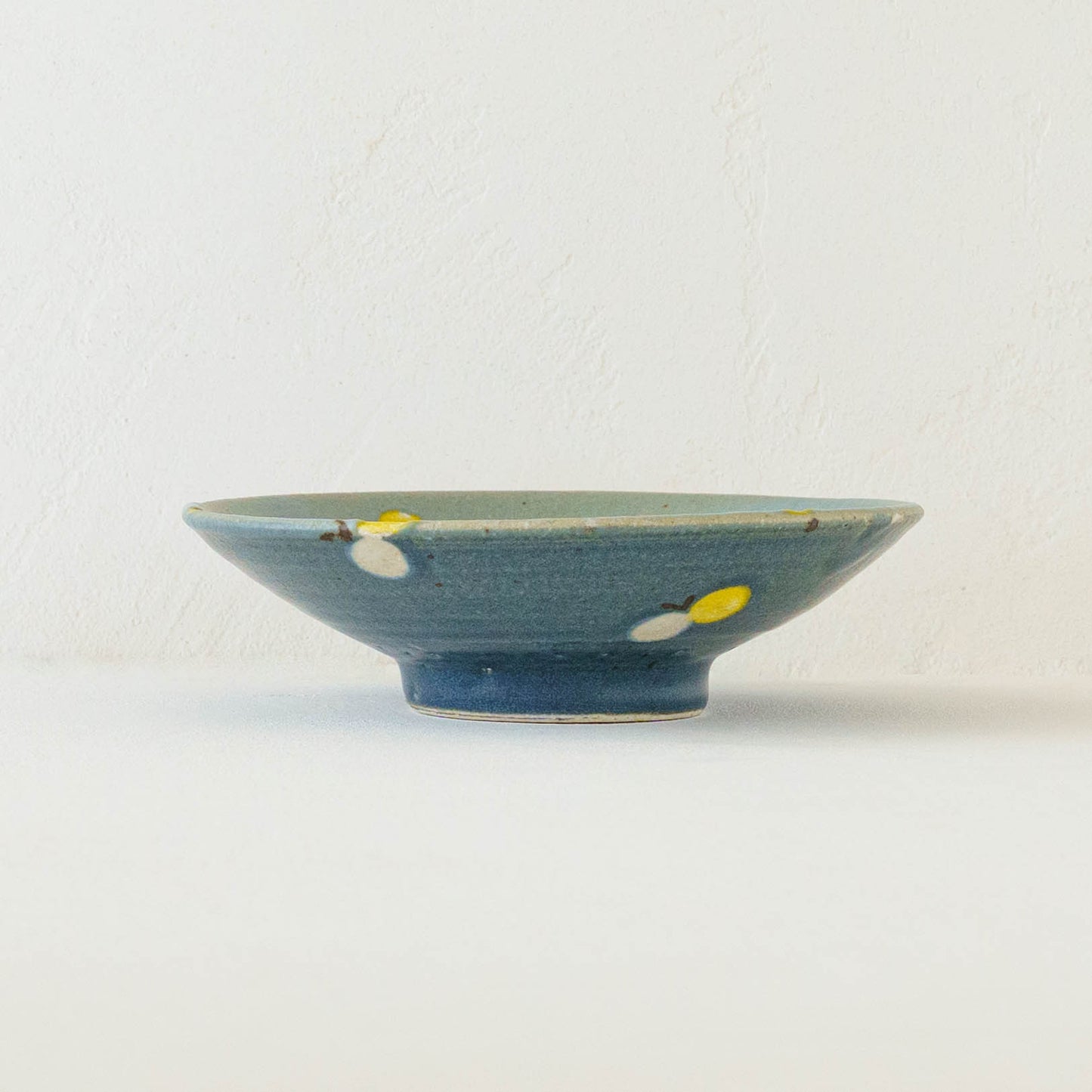 Flat bowl butterfly turquoise blue and navy | Harada Haruko
