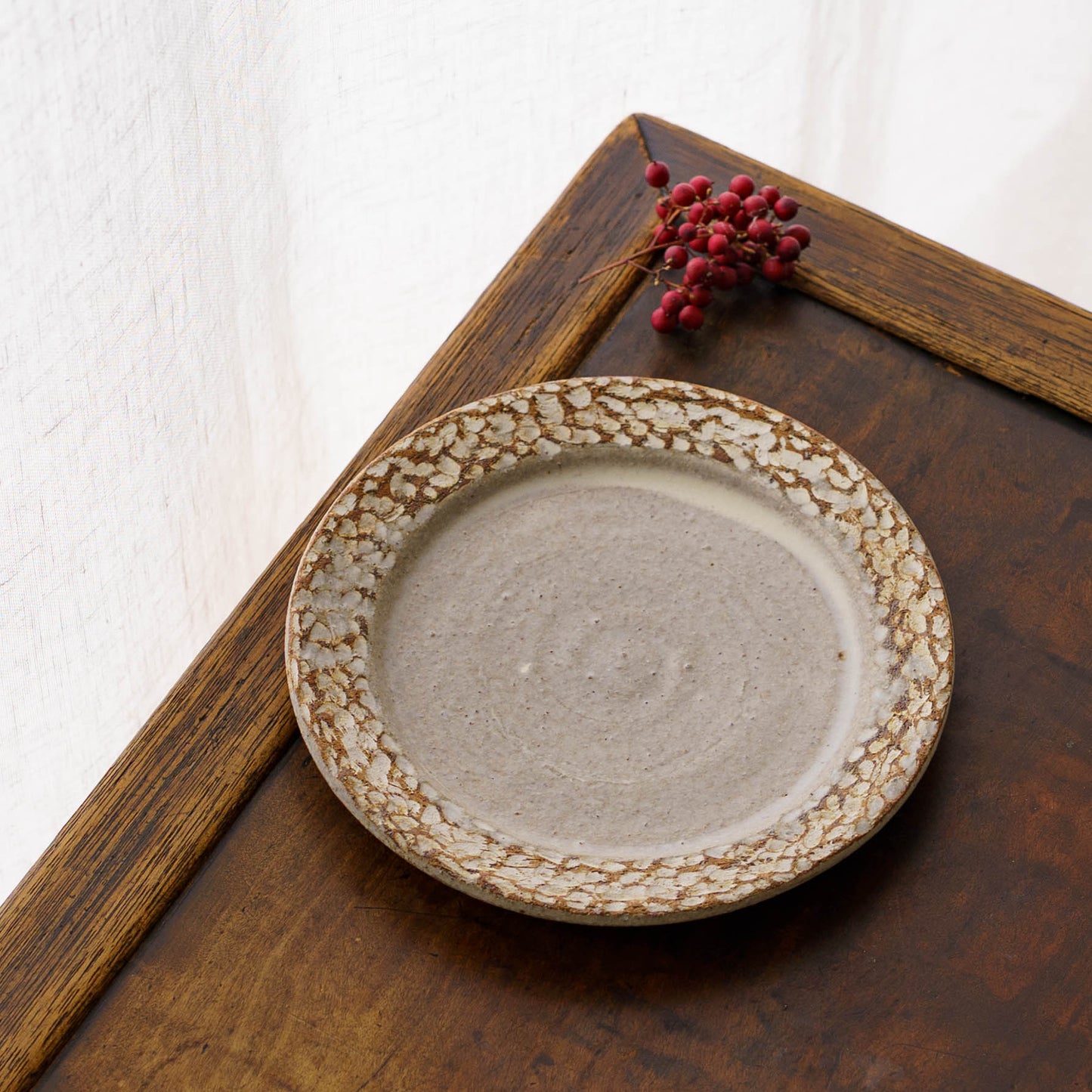 Arboles plate morning | Toyoda Rei