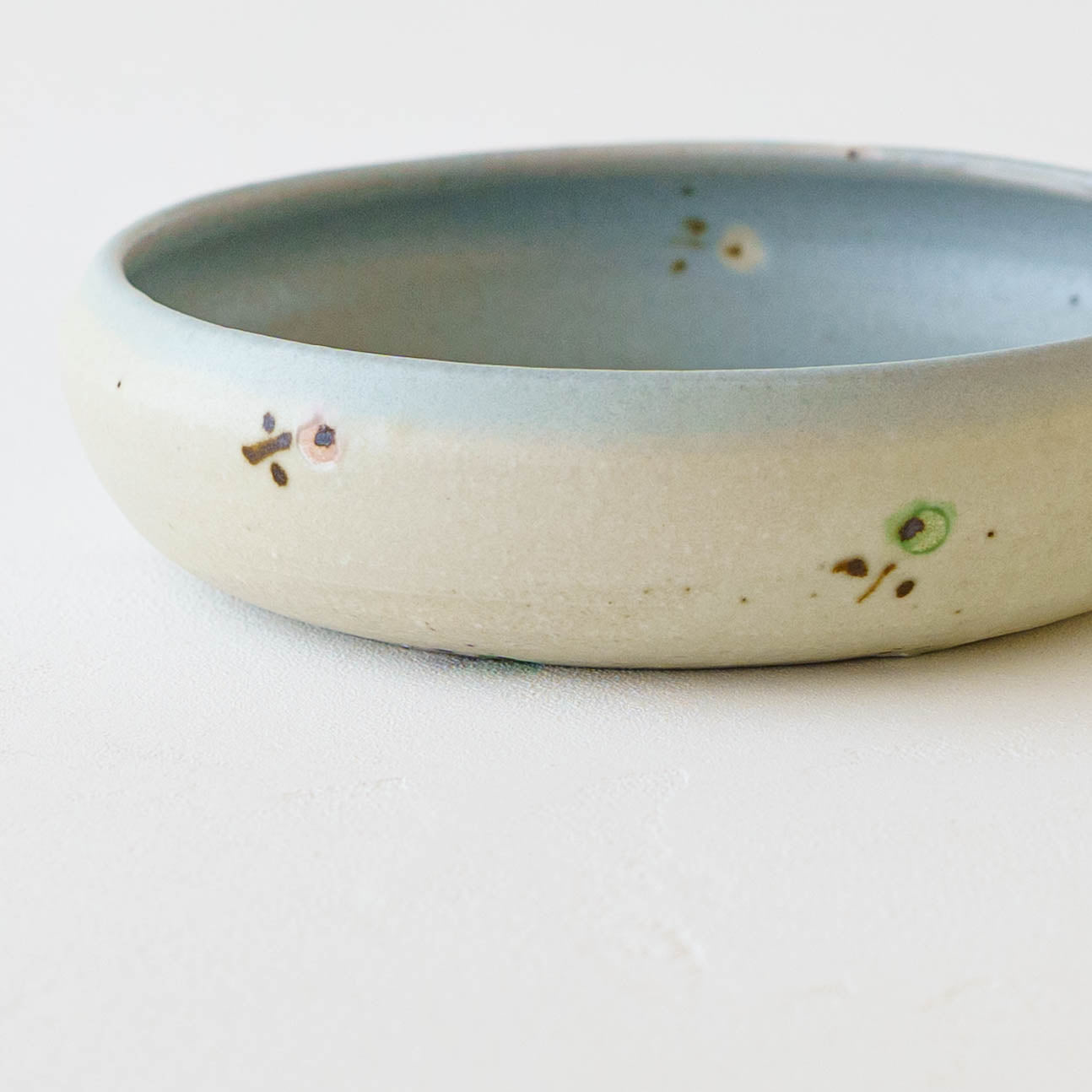 Bowl  L flower light blue x white | Haruko Harada