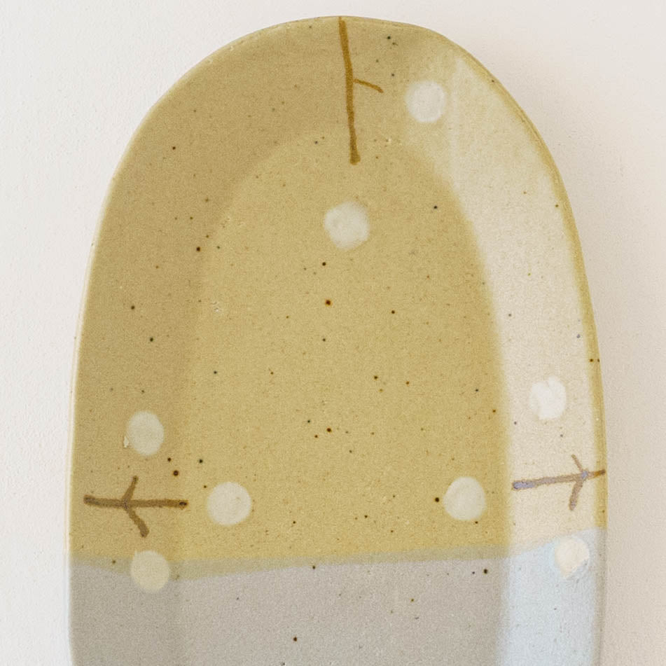 Oval flower plate L  light brown x light blue | Harada Haruko