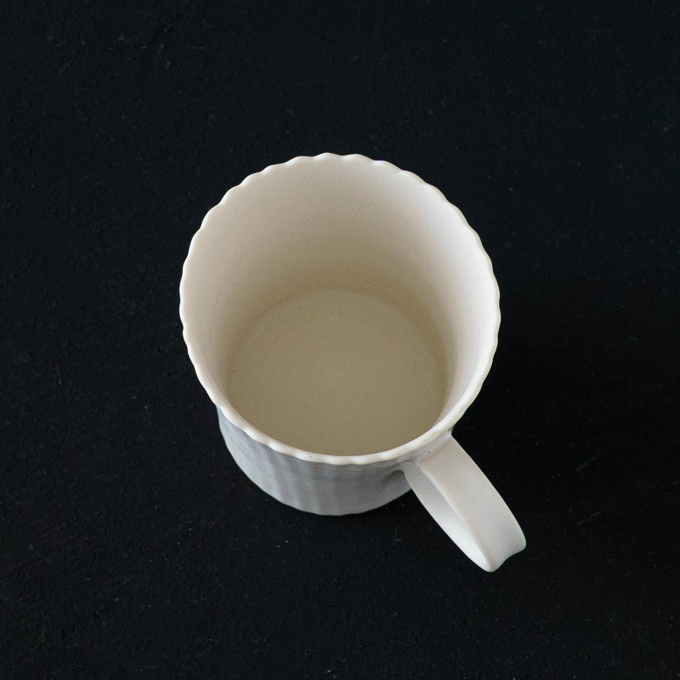 コーヒーカップ　白｜藤村佳澄