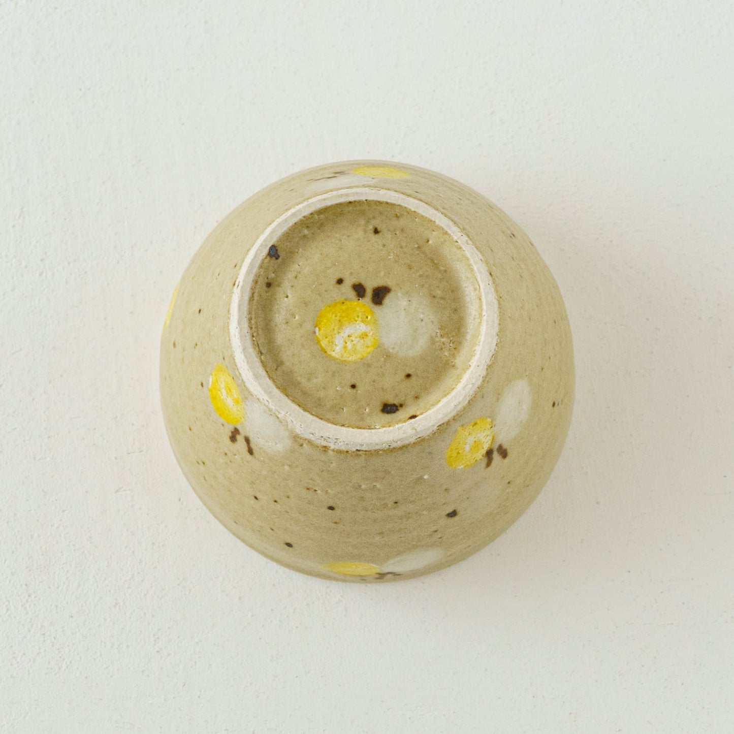 フリーカップ　ちょうちょ　ライトブラウン｜原田晴子