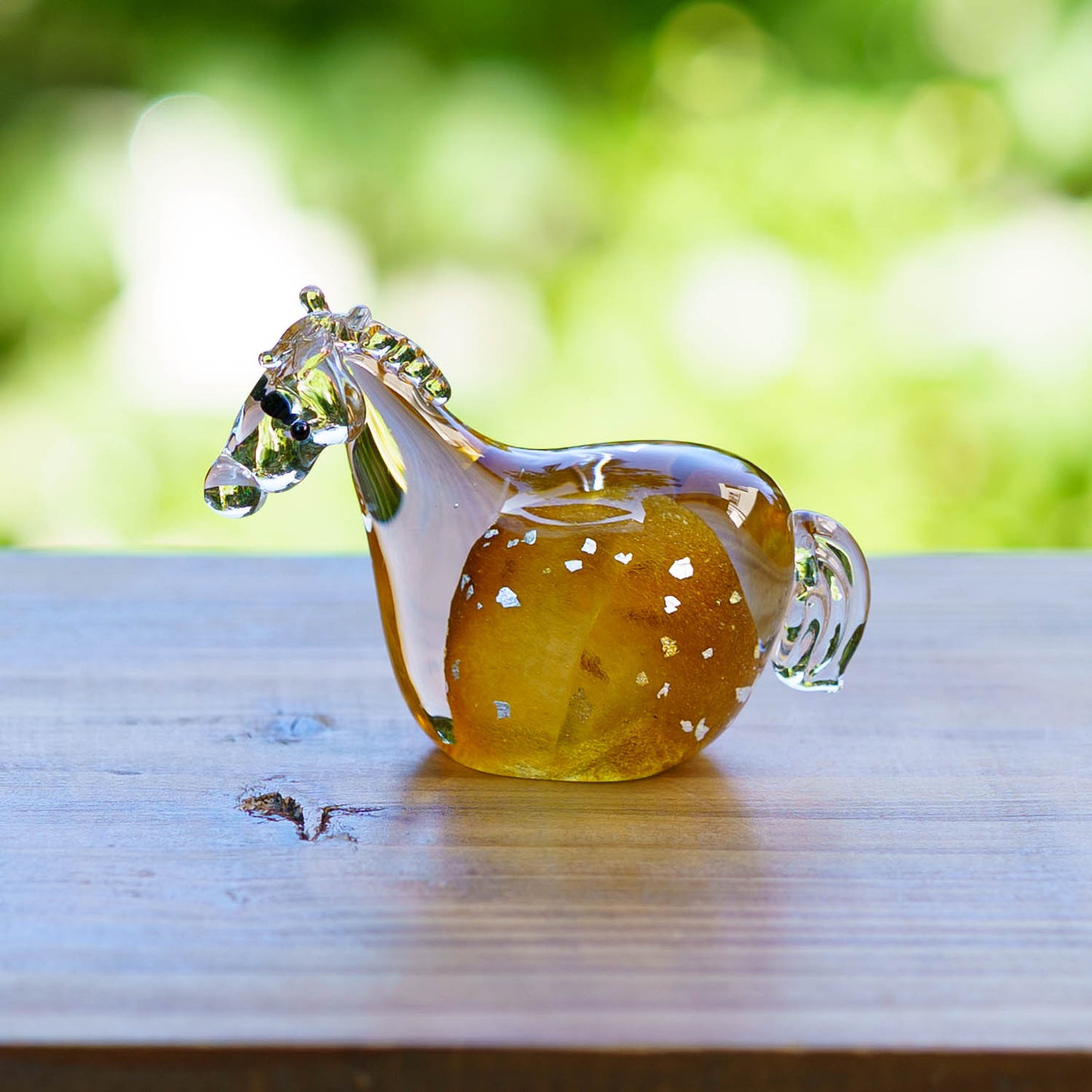 干支飾り　午　S　栗毛（黒台付き）｜極楽寺がらす工房