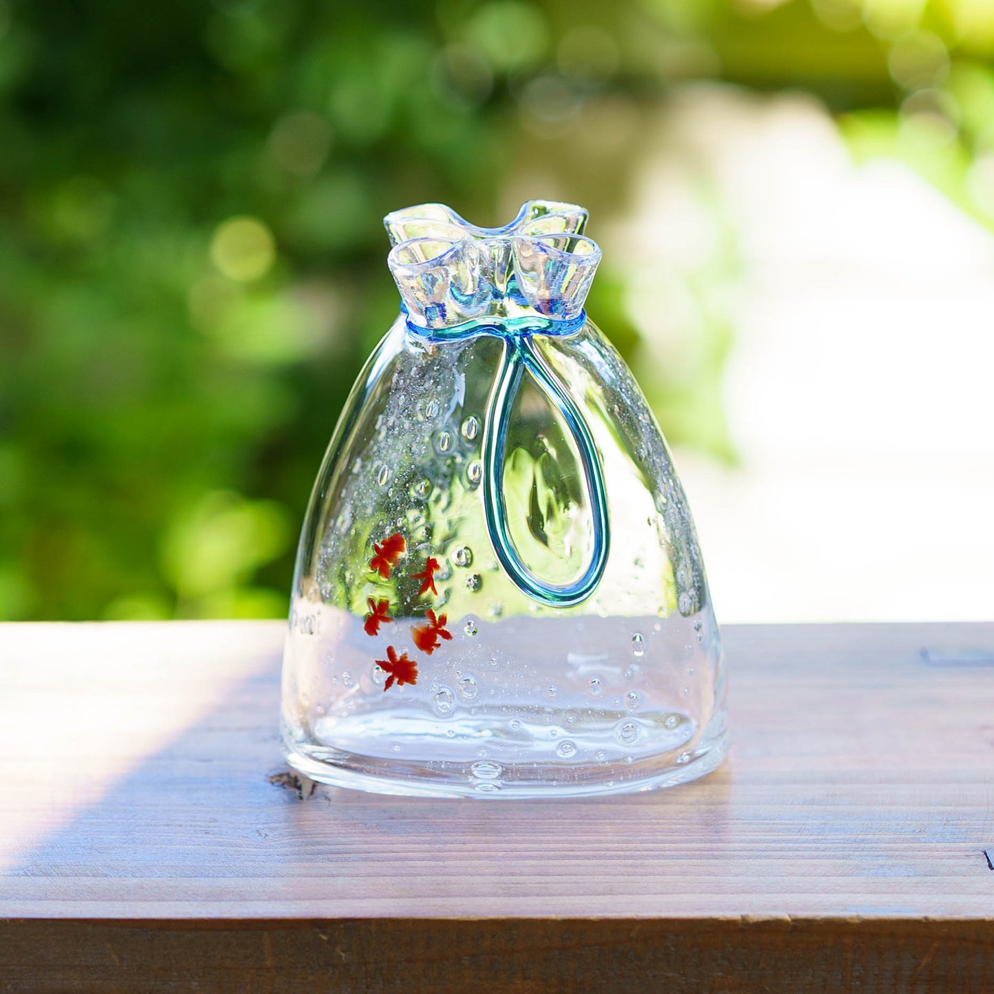 金魚巾着一輪挿し　大　青｜極楽寺がらす工房