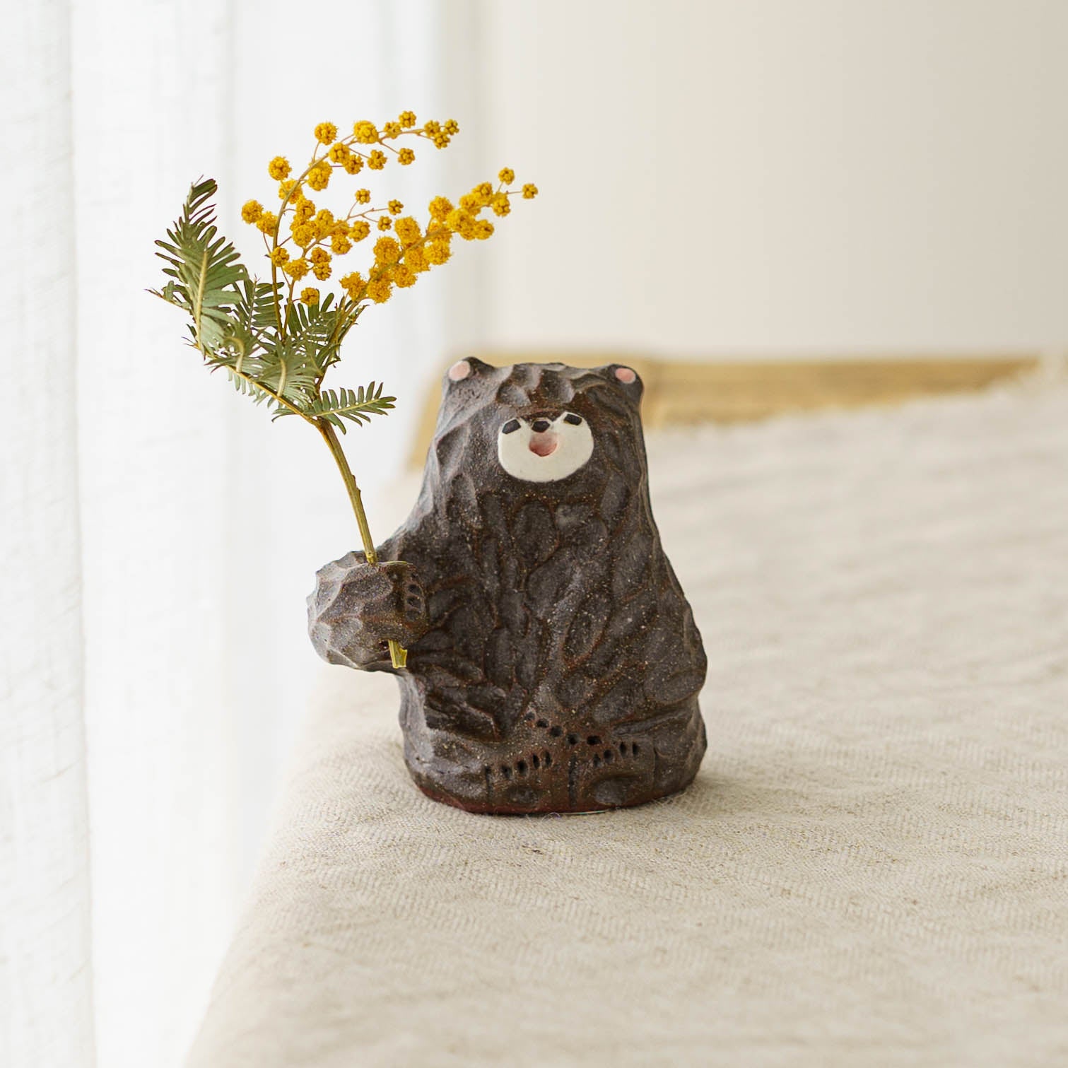 陶芸作家 加藤美紀子 クマドライフラワースタンド 茶 手持ち｜鎌倉山