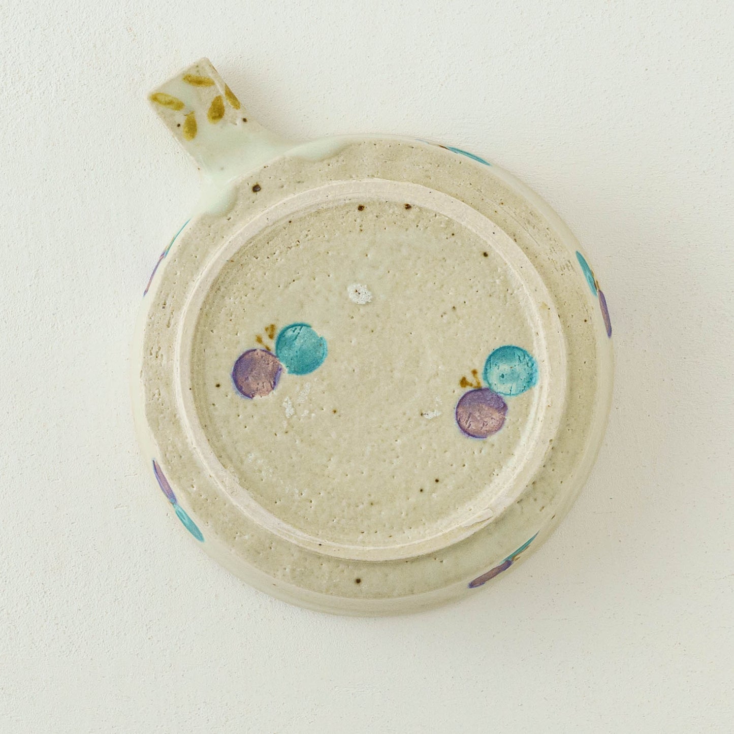 Dip Dish　中　ちょうちょ　オフホワイト｜原田晴子