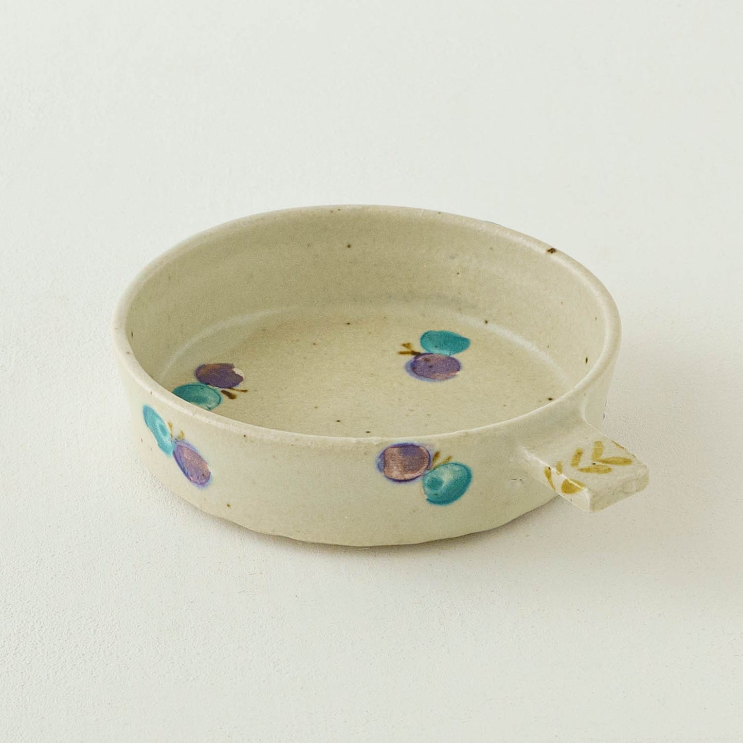 Dip Dish　中　ちょうちょ　オフホワイト｜原田晴子
