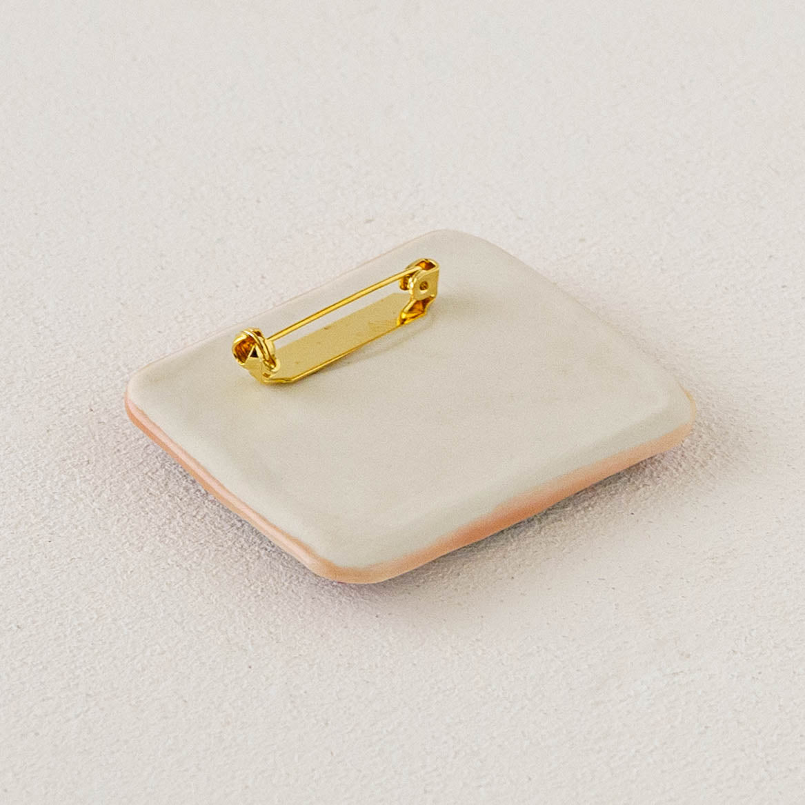 しかのレトロタイル桃｜ののむらみなみ