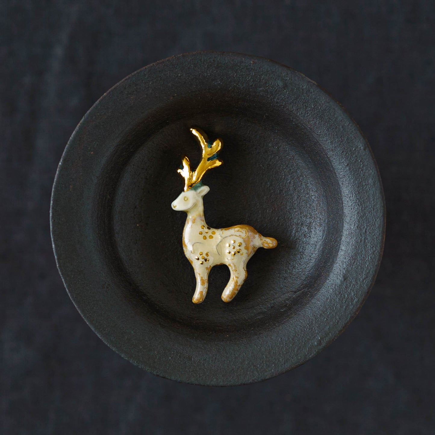 真珠色の牡鹿｜ののむらみなみ