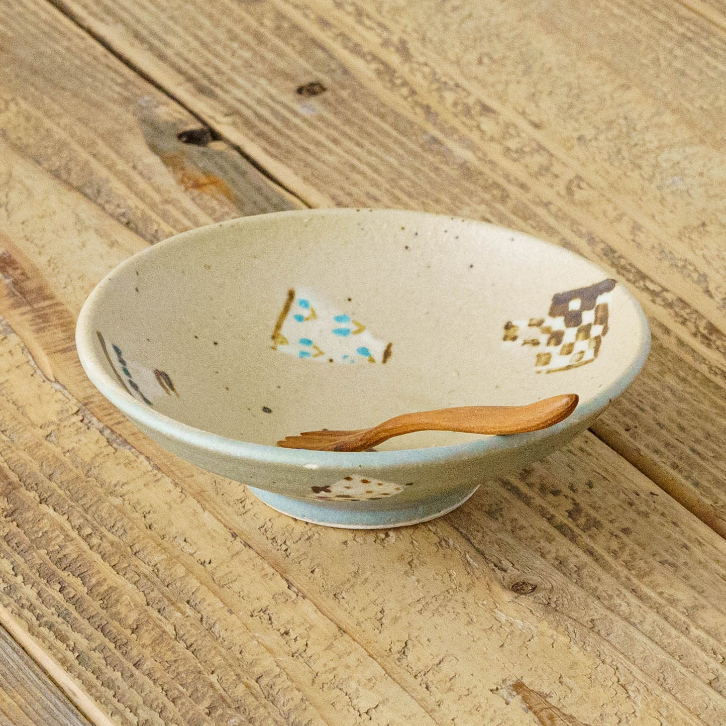Flat bowl light brown x turquoise blue | Harada Haruko