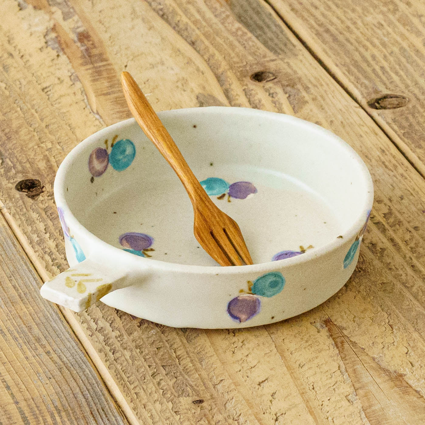 Dip Dish　中　ちょうちょ　オフホワイト｜原田晴子