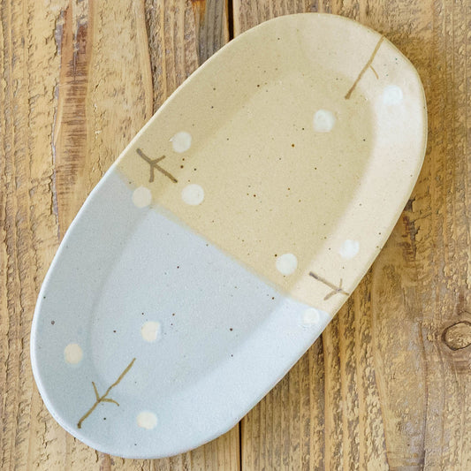 Oval flower plate L  light brown x light blue | Harada Haruko