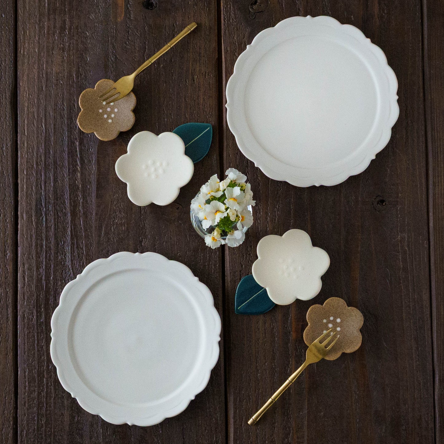 花箸置き　ベージュ｜辻本路