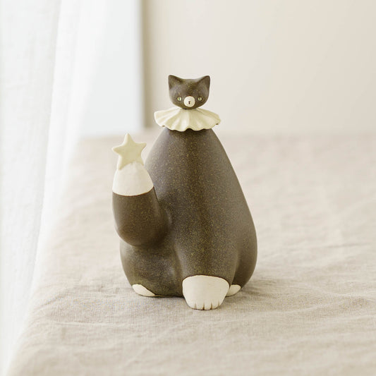 星を持つねこ｜もりはるか