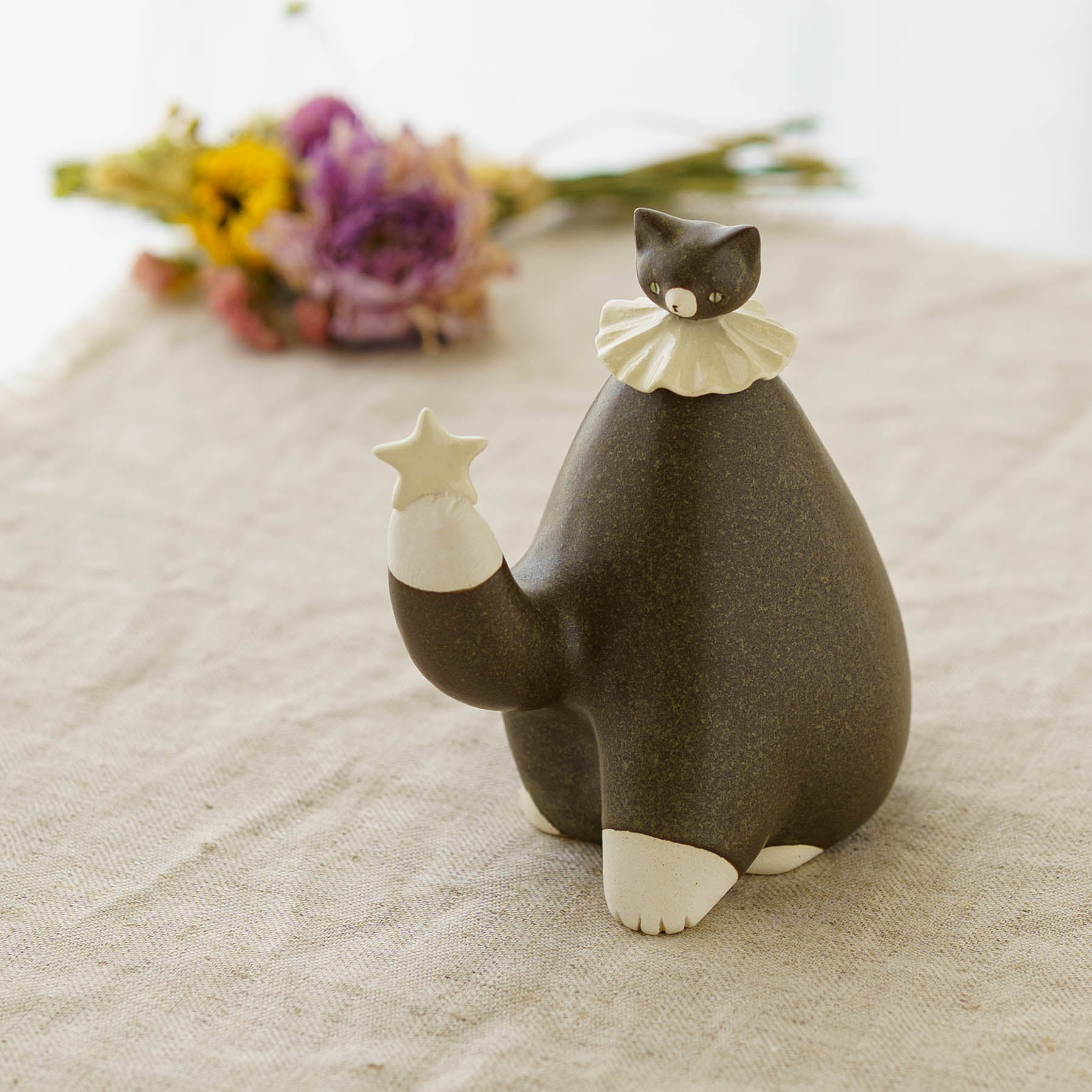 陶芸作家 もりはるか 星を持つねこ｜鎌倉山 作家もののうつわ通販 四季
