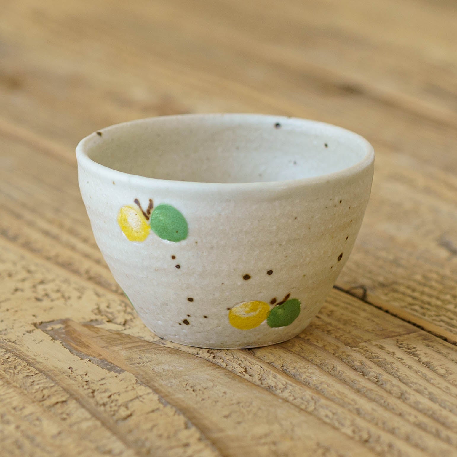 【新品未使用】原田晴子/カレー皿/りんご/ちょうちょ/2個セット 新品未使用】原田晴子/カレー皿/りんご/ちょうちょ/2個セット - メルカリ