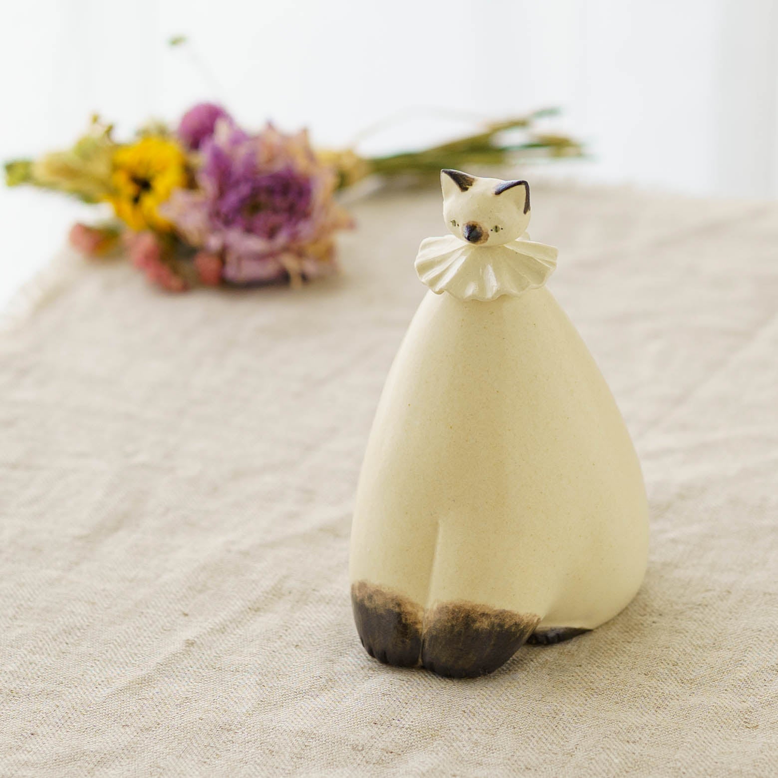陶芸作家 もりはるか おすわりねこ｜鎌倉山 作家もののうつわ通販 四季