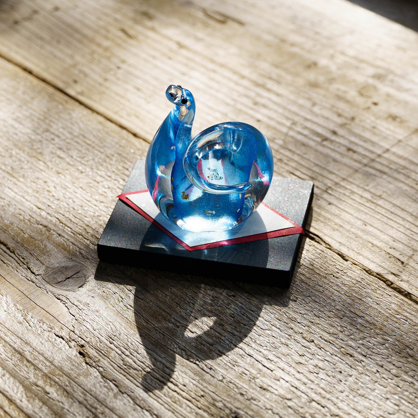 Snake S Blue (with black base) | Gokurakuji Glass Studio