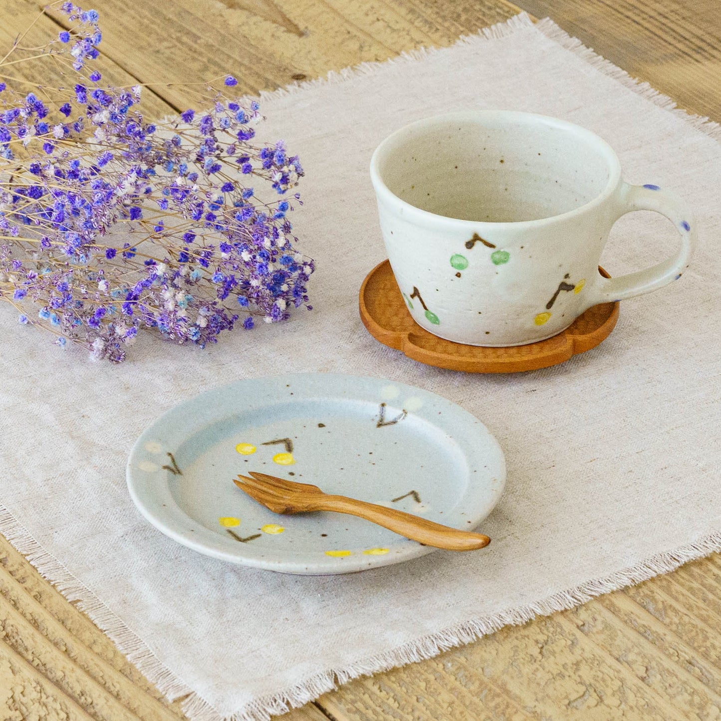 15cm rim plate cherry light blue (yellow x white) | Harada Haruko